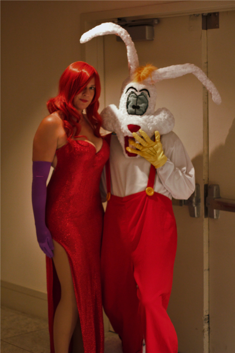 Illustration for article titled Dragon Con Day 0: Cosplayers Invade Atlanta